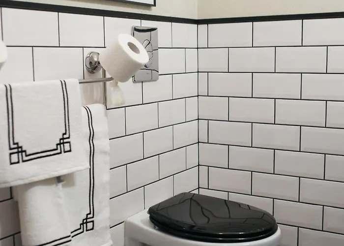 Comfort And Authentic Near Old Town Apartment *