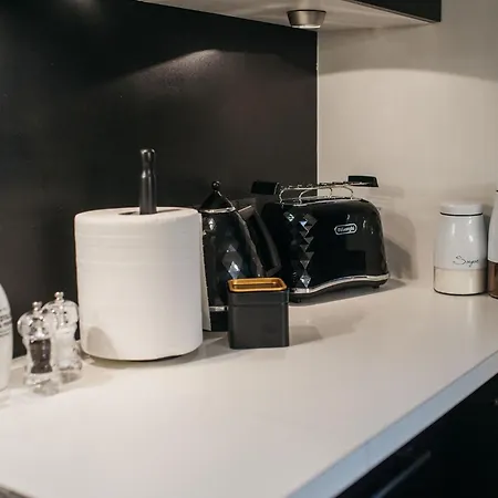 Comfort And Authentic Near Old Town アパート *